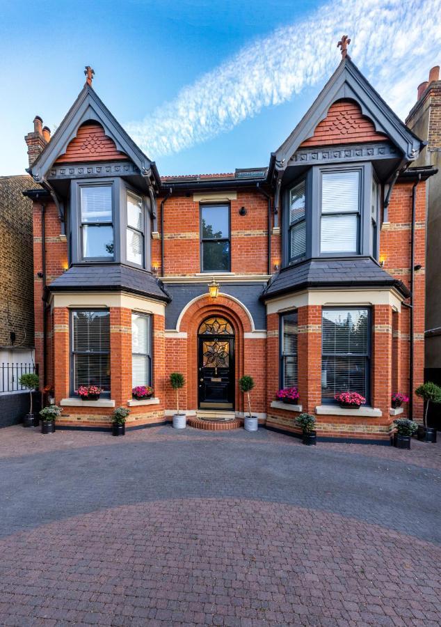 イーリング Dream House London With Gym, Cinema And Housekeeperヴィラ エクステリア 写真