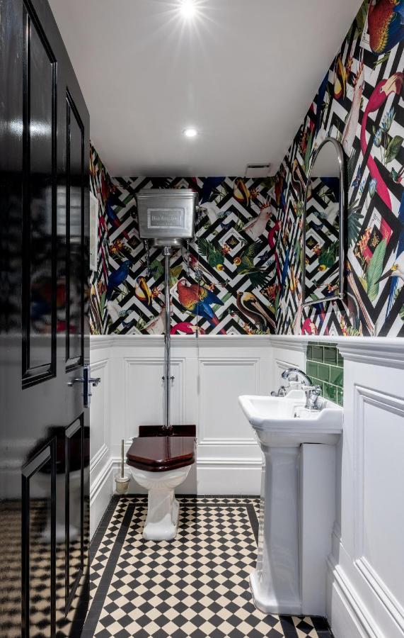 イーリング Dream House London With Gym, Cinema And Housekeeperヴィラ エクステリア 写真